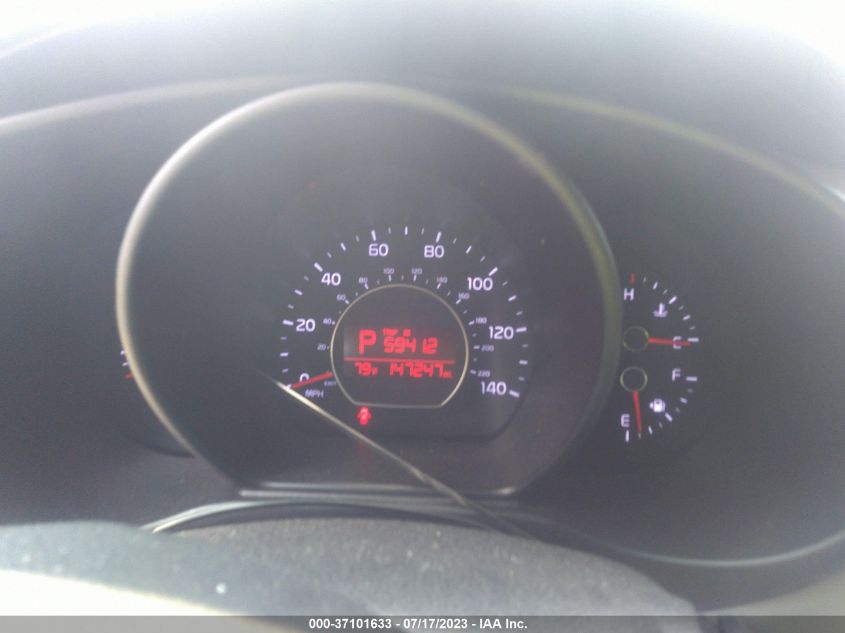 2016 KIA SOUL + - KNDJP3A53G7302931