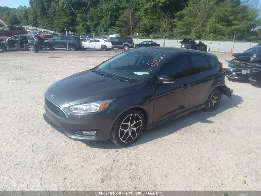 2015 FORD FOCUS SE - 1FADP3K27FL378830