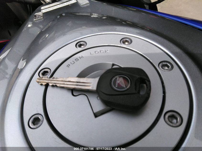 2012 HONDA VFR1200 DCT - JH2SC6350CK200032