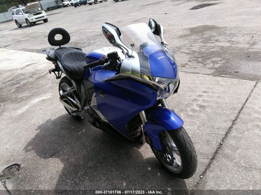 2012 HONDA VFR1200 DCT - JH2SC6350CK200032