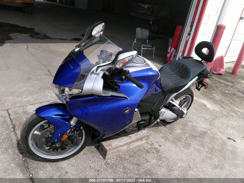 2012 HONDA VFR1200 DCT - JH2SC6350CK200032