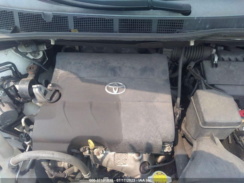 2015 TOYOTA SIENNA XLE/XLE AAS/LTD - 5TDYK3DC8FS593941