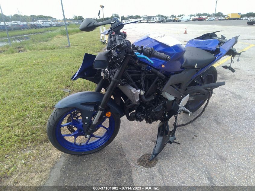 2023 YAMAHA YZFR3 A MH3RH18Y1PK009791