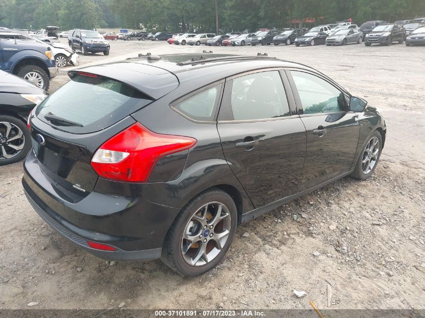 2014 FORD FOCUS SE - 1FADP3K2XEL272905