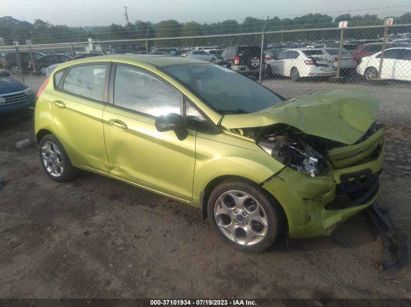 2013 FORD FIESTA TITANIUM - 3FADP4FJ5DM170870