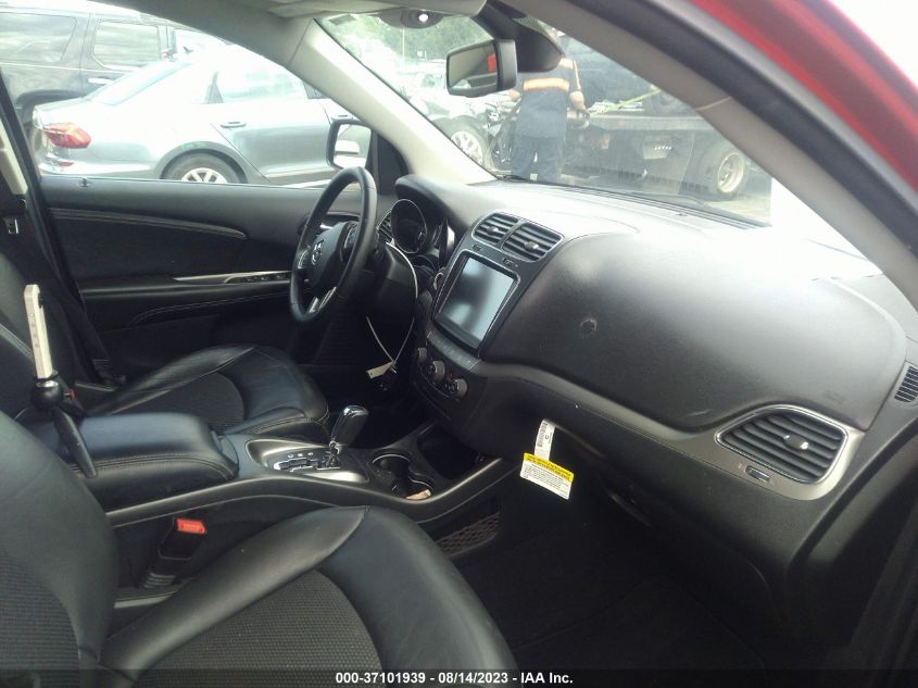 2019 DODGE JOURNEY CROSSROAD - 3C4PDDGG5KT688063