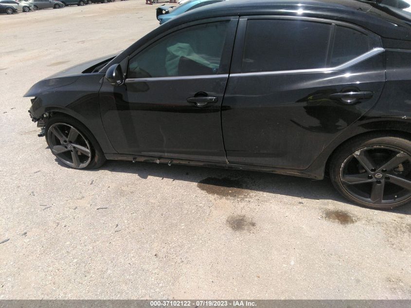 2022 NISSAN SENTRA SR - 3N1AB8DV4NY284400