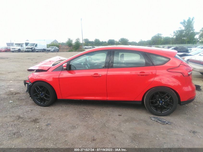 2016 FORD FOCUS SE - 1FADP3K26GL388508