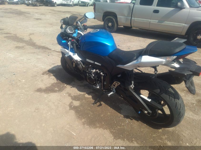 2014 SUZUKI GSX-R1000 JS1GT78A7E2101487