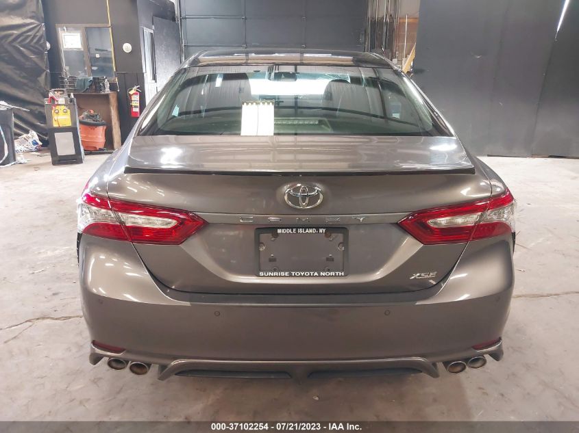 2018 TOYOTA CAMRY XSE - 4T1B61HK0JU010553