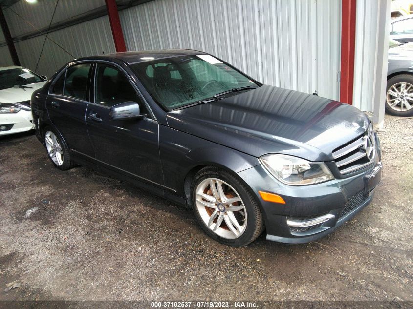 2014 MERCEDES-BENZ C-CLASS C 300 - WDDGF8AB2EG200894