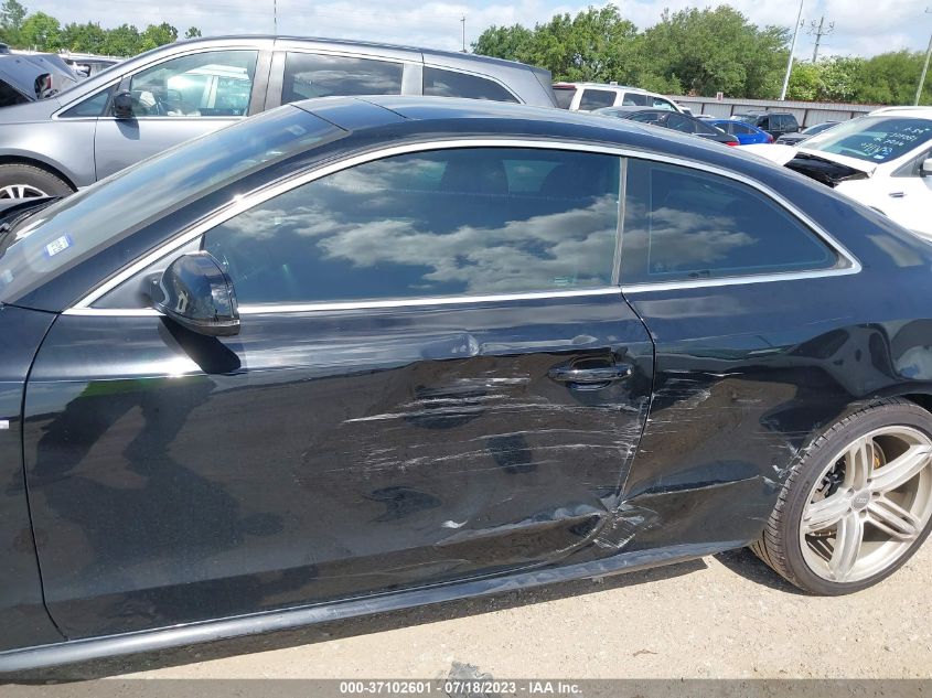 2013 AUDI A5 PRESTIGE - WAUWFAFR7DA074713
