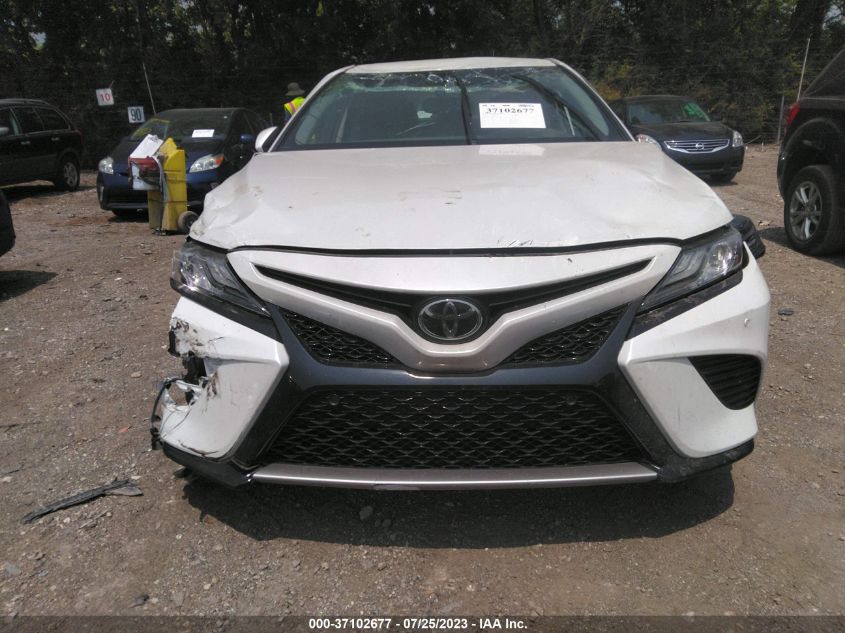 2018 TOYOTA CAMRY XSE - 4T1B61HK4JU120859