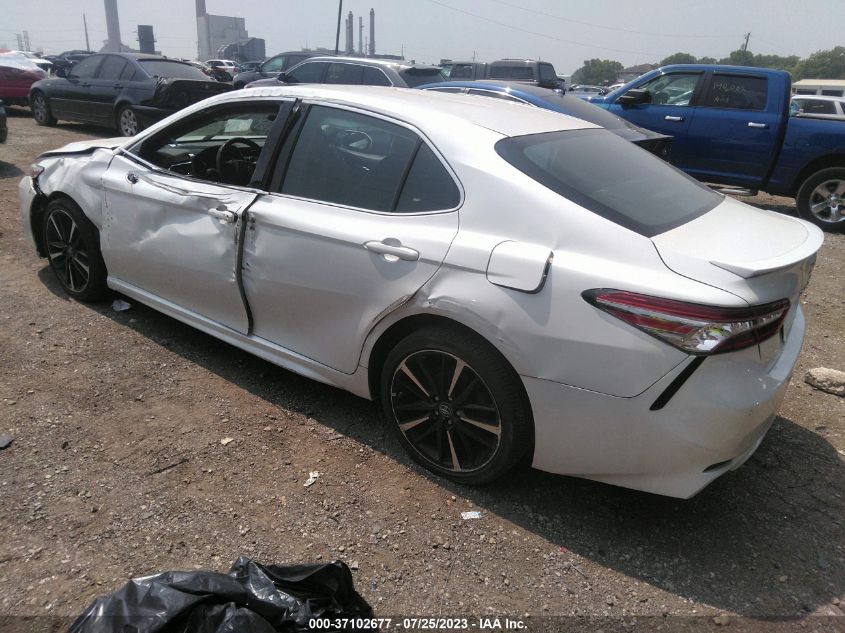 2018 TOYOTA CAMRY XSE - 4T1B61HK4JU120859