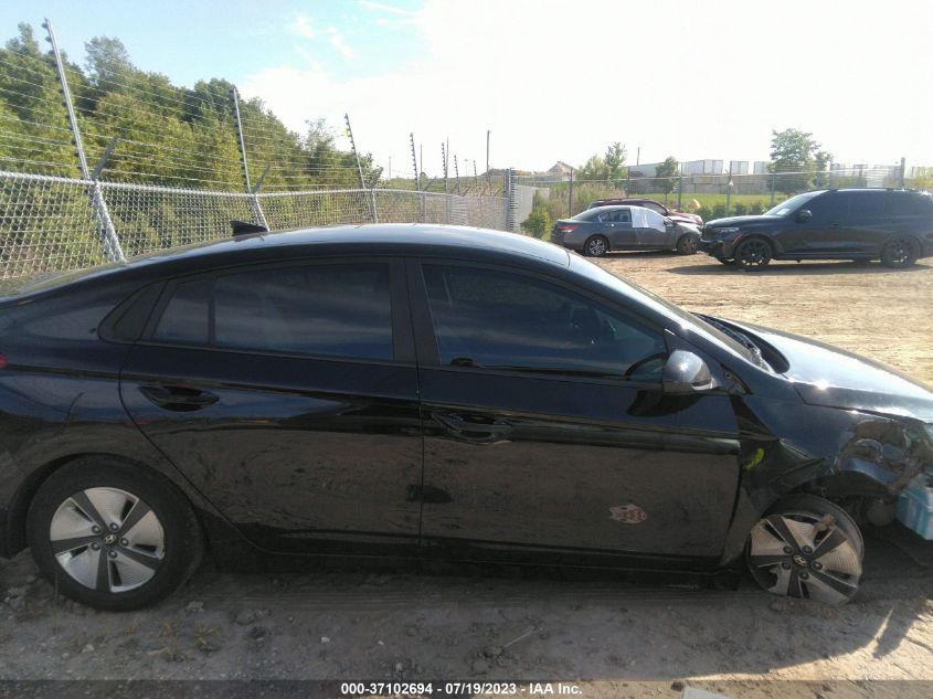2021 HYUNDAI IONIQ HYBRID BLUE - KMHC65LC3MU261020
