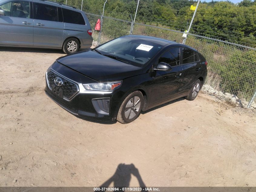 2021 HYUNDAI IONIQ HYBRID BLUE - KMHC65LC3MU261020