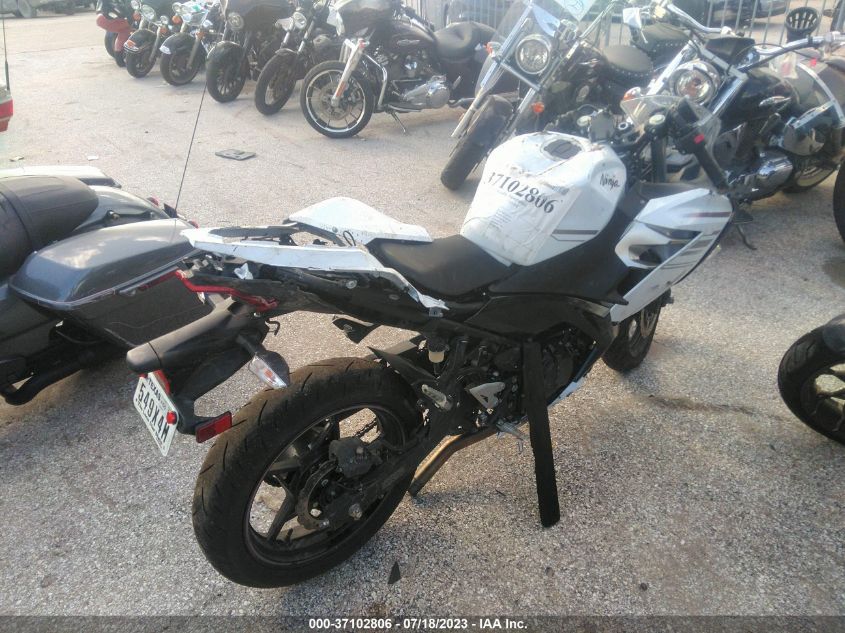 2023 KAWASAKI EX400 JKAEXKH16PDAR7473