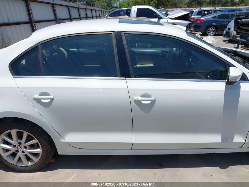 2014 VOLKSWAGEN JETTA SEDAN SE W/CONNECTIVITY/SUNROOF - 3VWB17AJ0EM432014