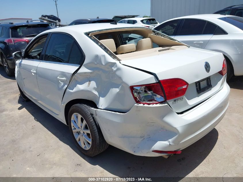 2014 VOLKSWAGEN JETTA SEDAN SE W/CONNECTIVITY/SUNROOF - 3VWB17AJ0EM432014