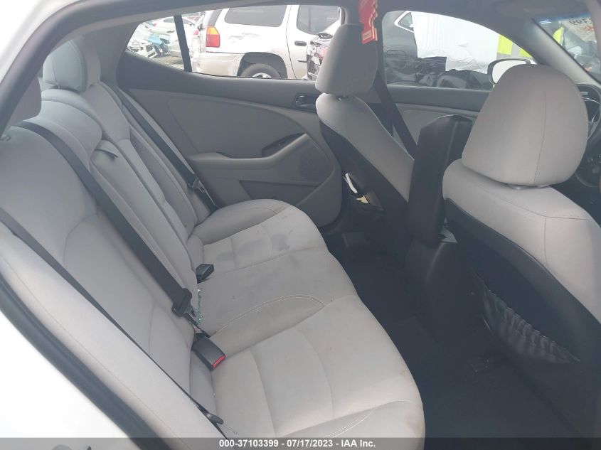 2014 KIA OPTIMA LX - 5XXGM4A74EG262163