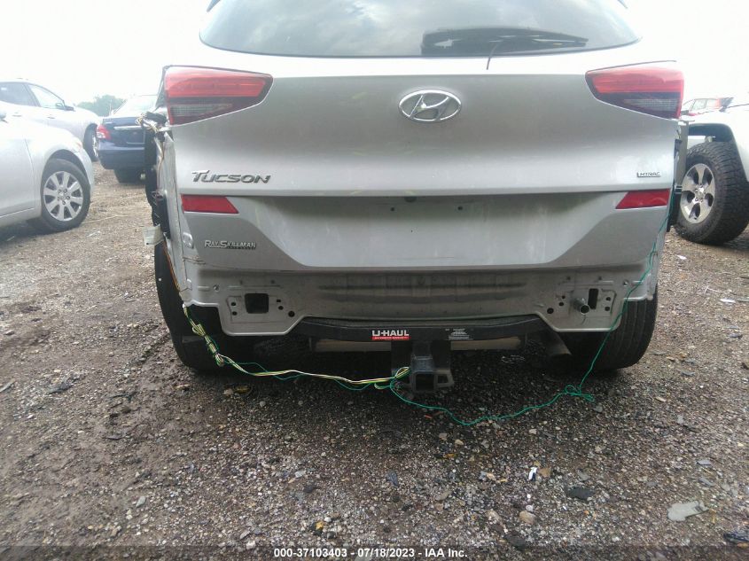 KM8J2CA4XLU080823 Hyundai Tucson SE 17