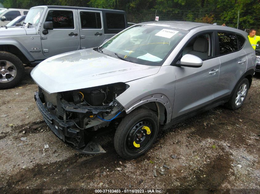 KM8J2CA4XLU080823 Hyundai Tucson SE 2