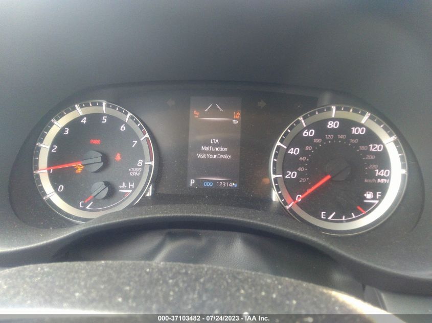 2022 TOYOTA HIGHLANDER LE - 5TDBZRBH6NS182541