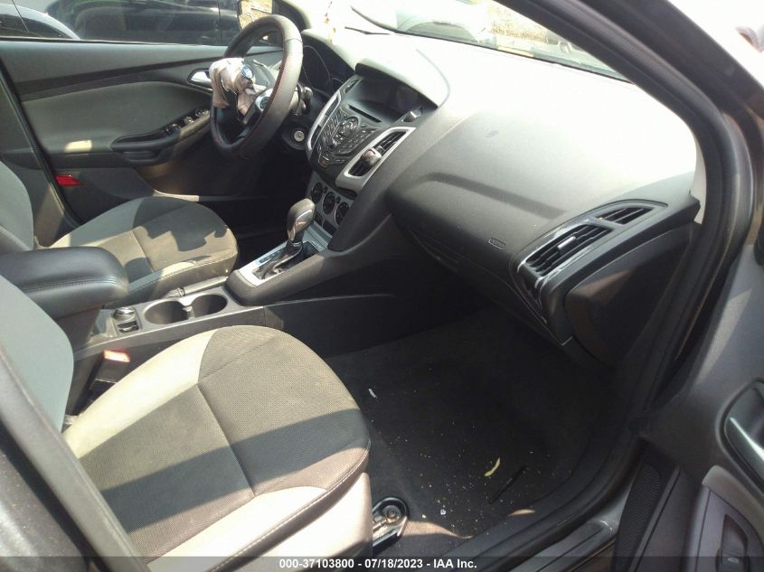 2014 FORD FOCUS SE - 1FADP3F26EL361137