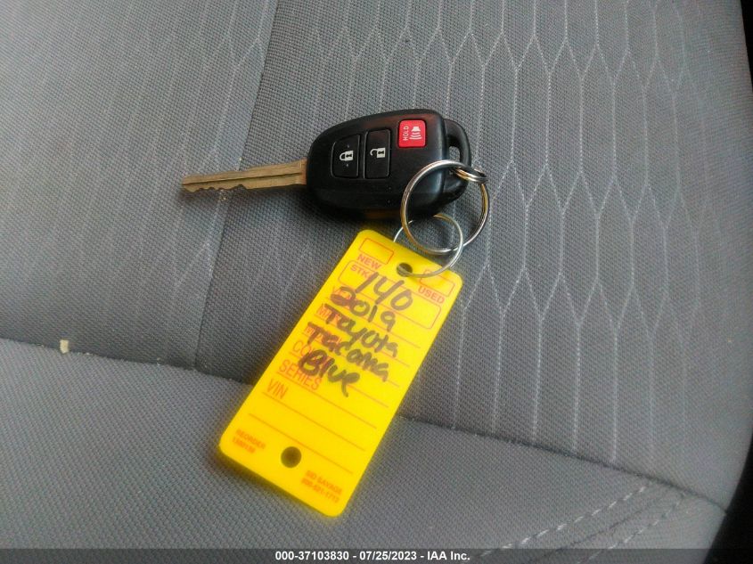 2019 TOYOTA TACOMA 4WD SR5/TRD SPORT - 5TFSZ5AN5KX183315