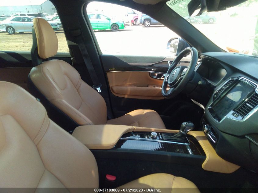 2018 VOLVO XC90 MOMENTUM - YV4A22PK7J1358903