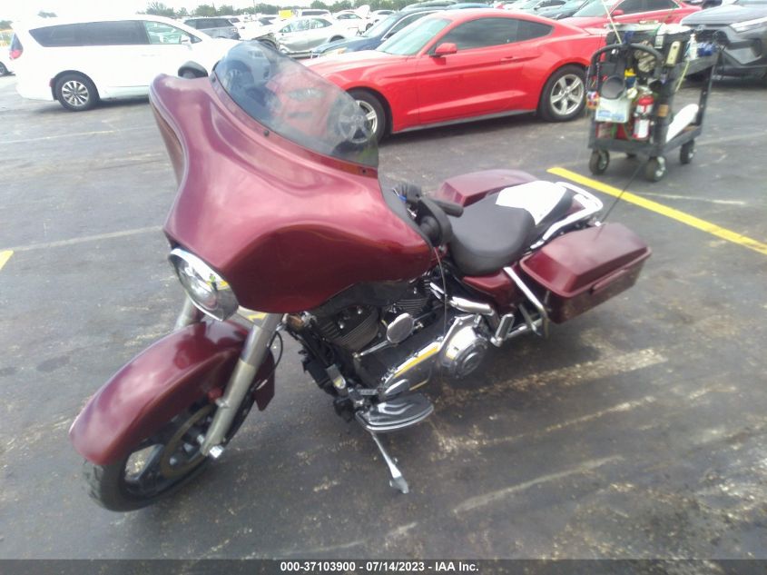 2008 HARLEY-DAVIDSON FLHX - 1HD1KB4128Y636377
