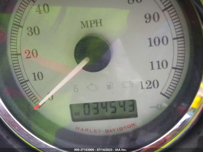 2008 HARLEY-DAVIDSON FLHX - 1HD1KB4128Y636377