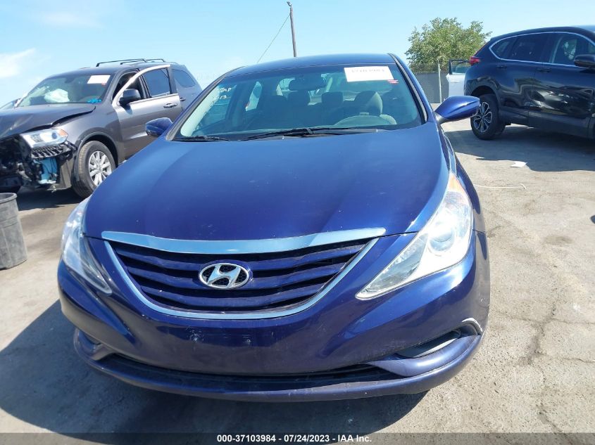 2013 HYUNDAI SONATA GLS - 5NPEB4AC5DH625342