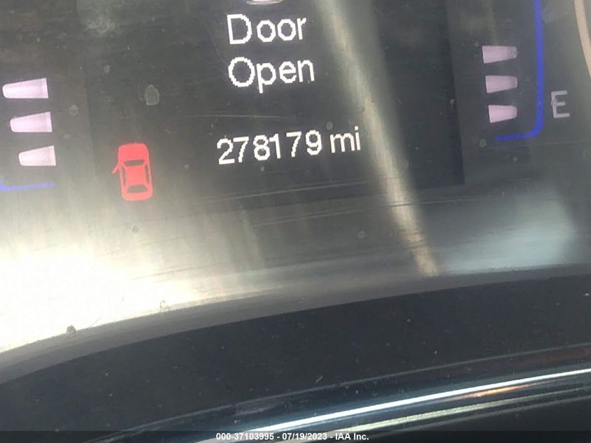 2015 CHRYSLER 200 S - 1C3CCCBG2FN572963