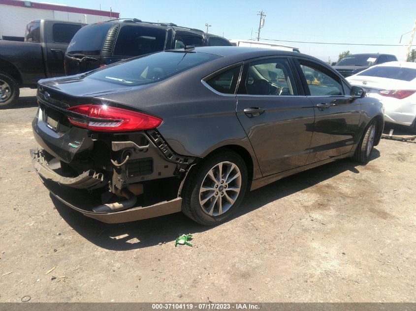 2017 FORD FUSION SE - 3FA6P0HD5HR299774