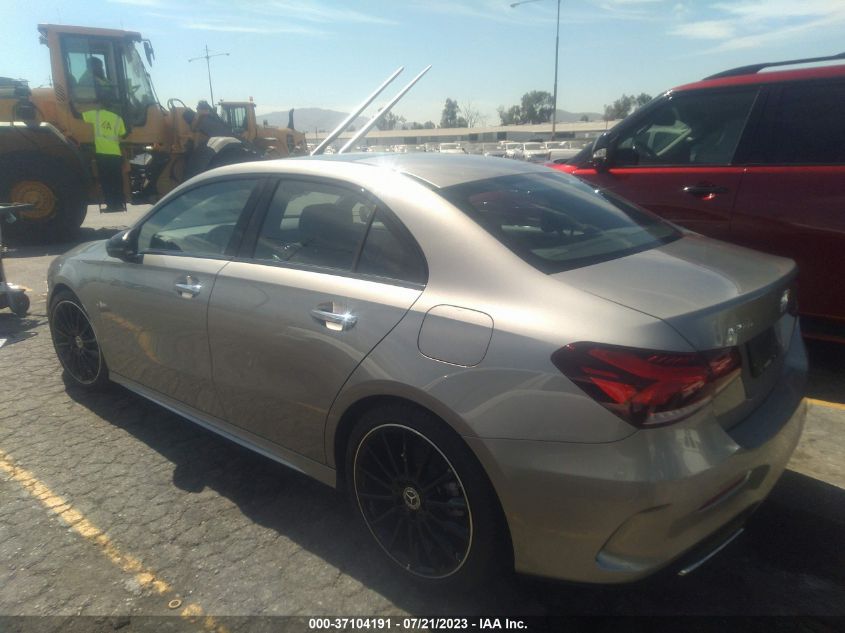 2019 MERCEDES-BENZ A-CLASS A 220 - WDD3G4EB7KW017328
