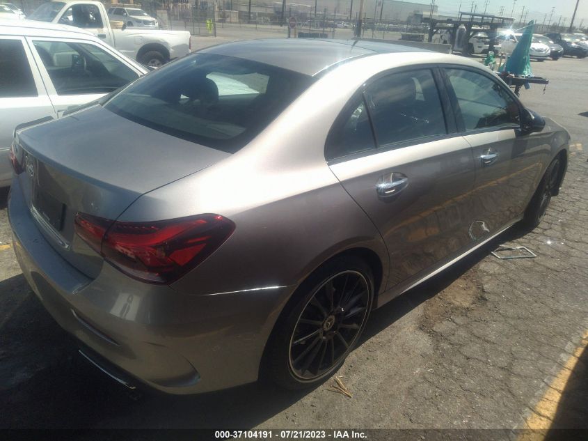 2019 MERCEDES-BENZ A-CLASS A 220 - WDD3G4EB7KW017328