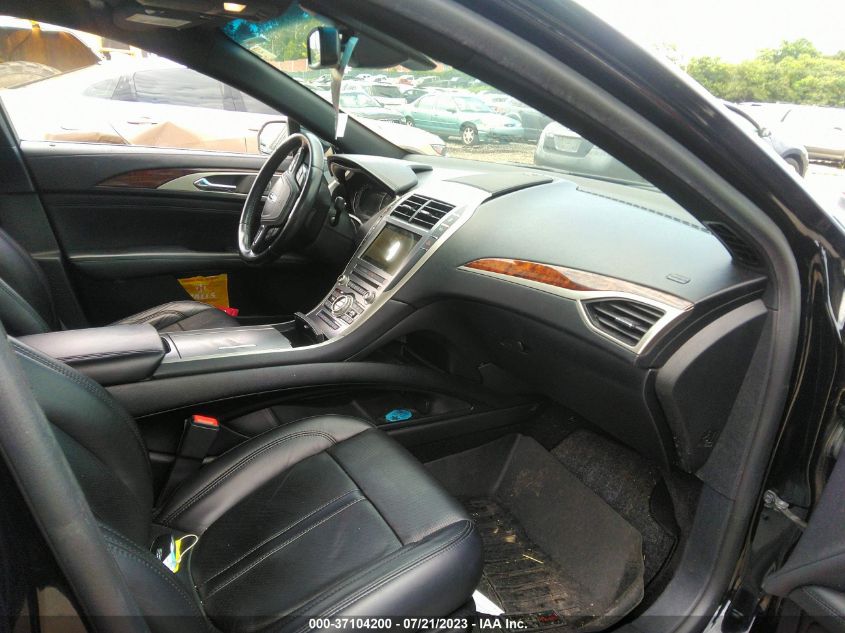 2017 LINCOLN MKZ RESERVE - 3LN6L5F92HR659001