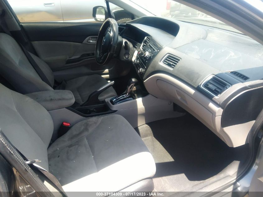 2013 HONDA CIVIC SDN LX - 2HGFB2F56DH511282