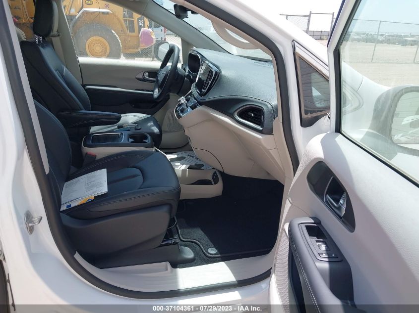 2023 CHRYSLER PACIFICA - 2C4RC1L75PR576597
