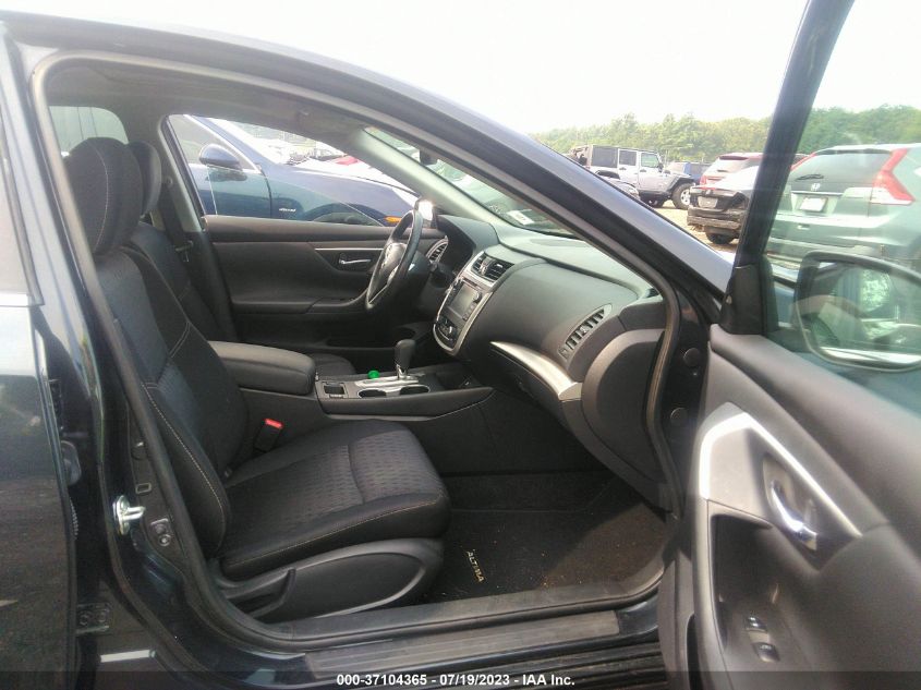 2017 NISSAN ALTIMA 2.5/S/SV/SL/SR - 1N4AL3AP3HC270705
