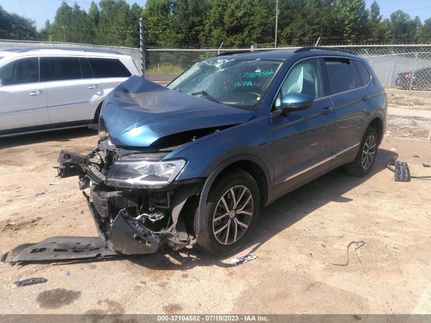 3VV3B7AX7LM096952 Volkswagen Tiguan SE/SEL 2