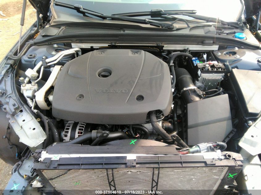 2021 VOLVO V60 CROSS COUNTRY - YV4102WK1M1073819