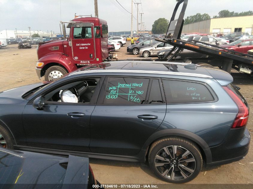2021 VOLVO V60 CROSS COUNTRY - YV4102WK1M1073819