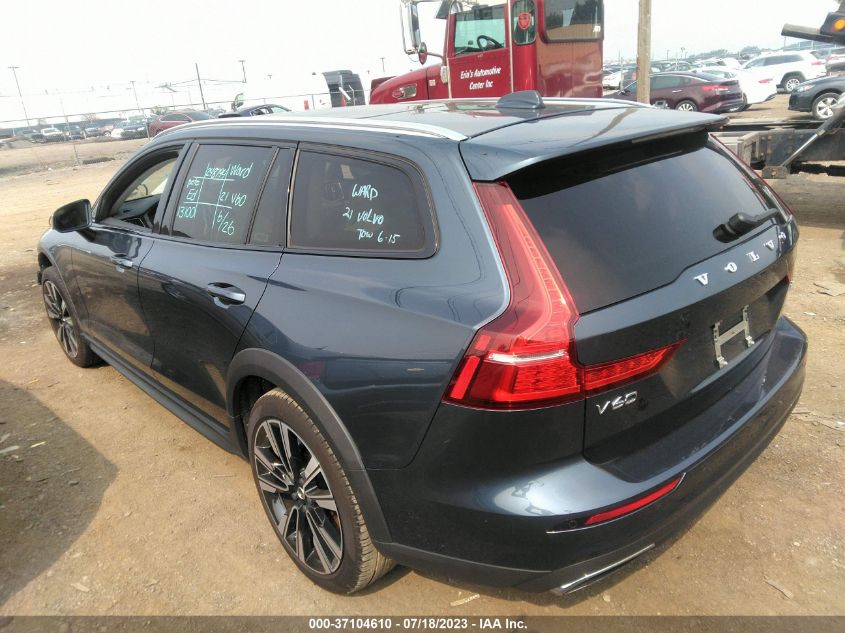 2021 VOLVO V60 CROSS COUNTRY - YV4102WK1M1073819