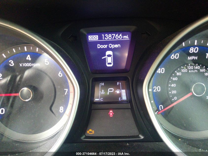 2013 HYUNDAI ELANTRA GT - KMHD35LE2DU121796