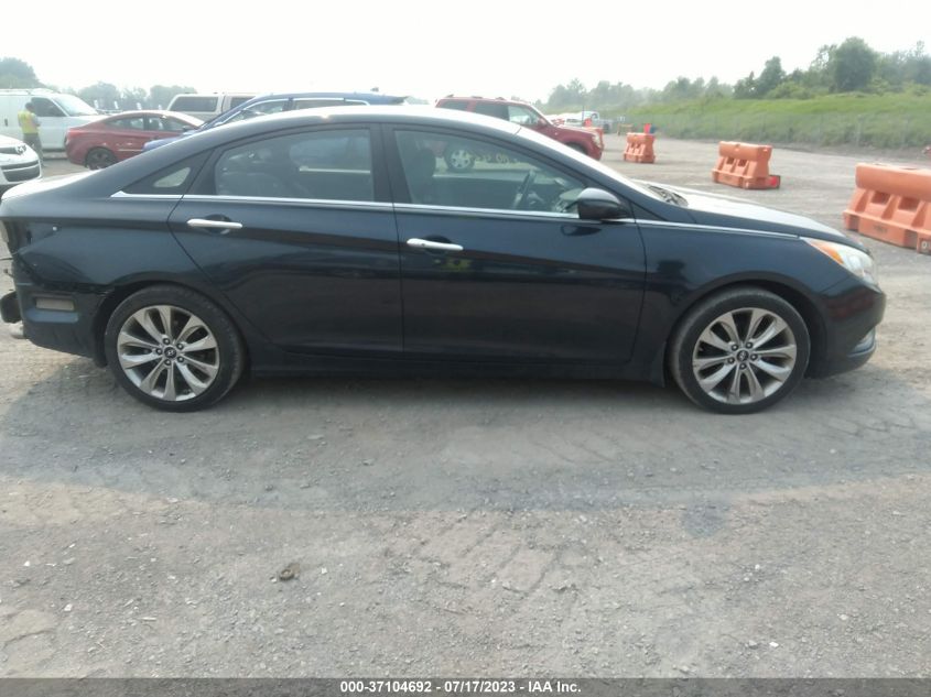 2013 HYUNDAI SONATA SE - 5NPEC4AC3DH689389