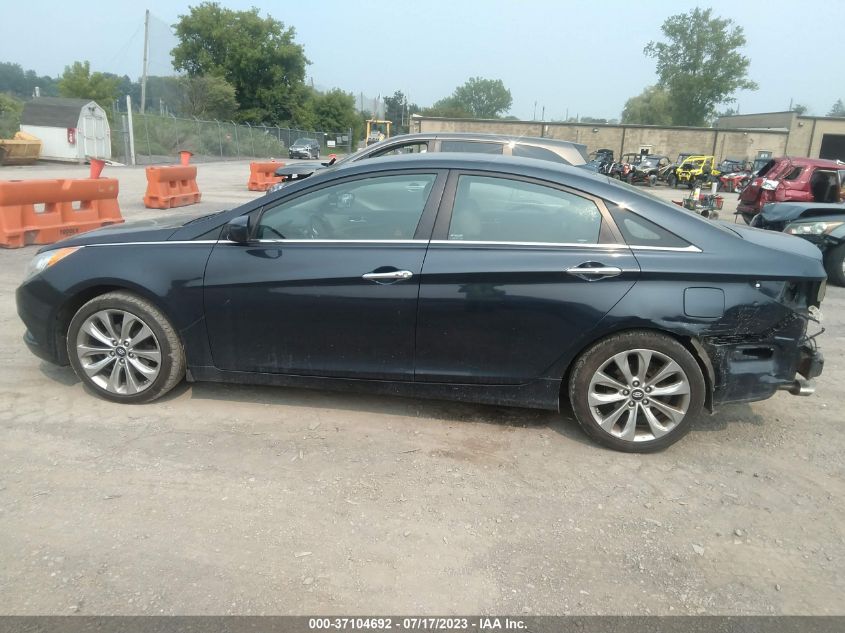 2013 HYUNDAI SONATA SE - 5NPEC4AC3DH689389