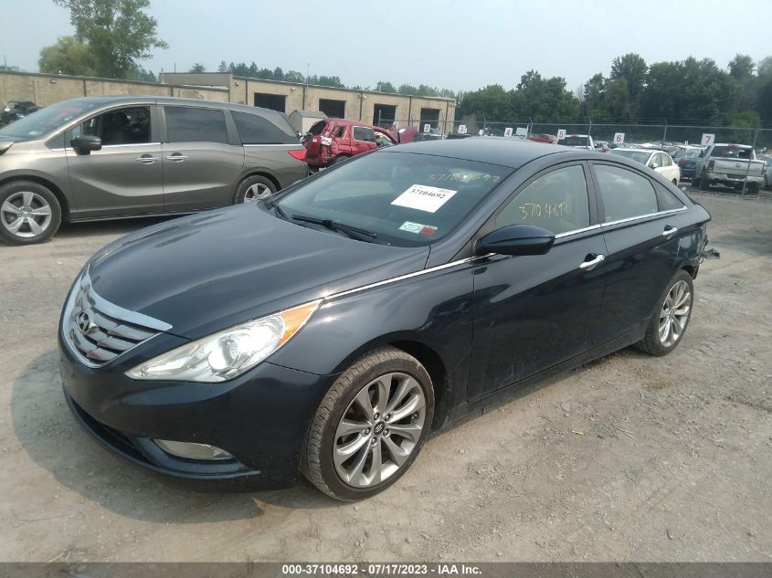 2013 HYUNDAI SONATA SE - 5NPEC4AC3DH689389