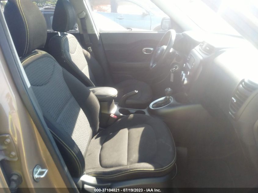 2015 KIA SOUL + - KNDJP3A58F7159750